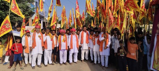 VIDEO: पिनान से बालाजी मित्र मंडल की पदयात्रा रवाना