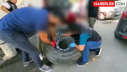 Adana'da Yedek Lastikten 25 Kilo Metamfetamin Ele Geçirildi