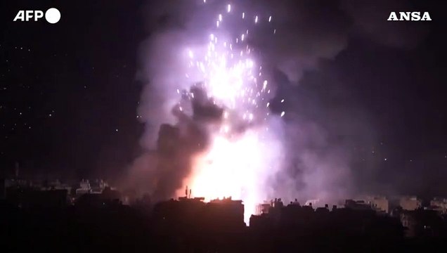 Libano, altri 4 raid israeliani sulla periferia sud di Beirut