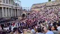 Pitos y abucheos contra Marlaska en un concierto de la Guardia Civil en Mérida