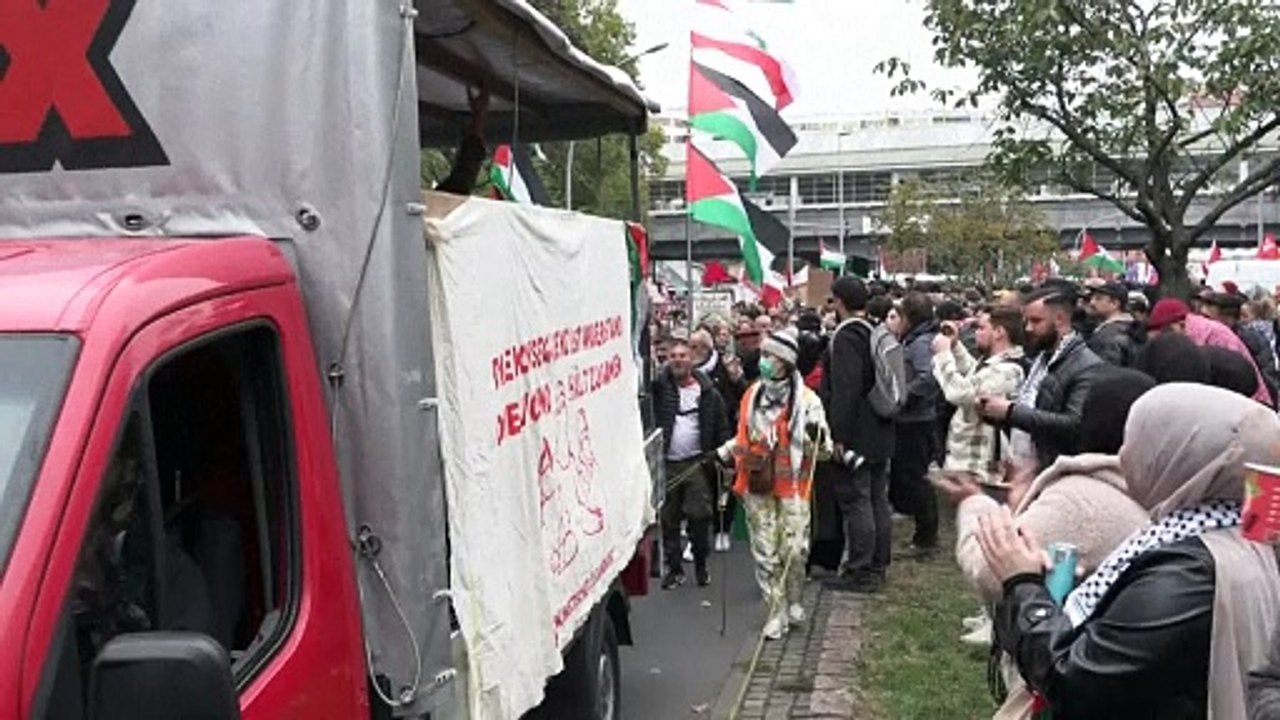 Ausschreitungen bei pro-palästinensischer Demonstration in Berlin