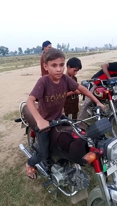 Rihan ke kaam check kare