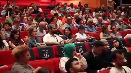 Sarp Bozkurt: Çekim boyunca ‘İstanbul\'dan sakin bir yere taşınıyoruz’ dedik (VİDEO EKLENDİ)