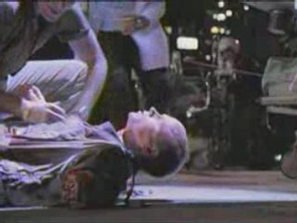 Urgences 9x01 VF extrait