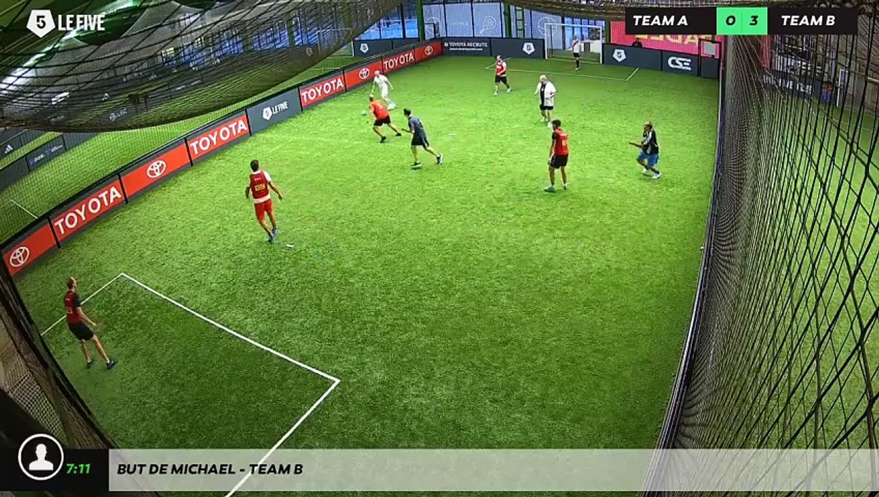 But de Michael - Team B