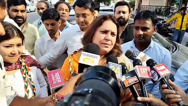 प्रेमचंद बैरवा मामले में सुप्रिया श्रीनेत का तंज; पूछा- BJP क्यों उड़ता तीर पकड़ रही है?