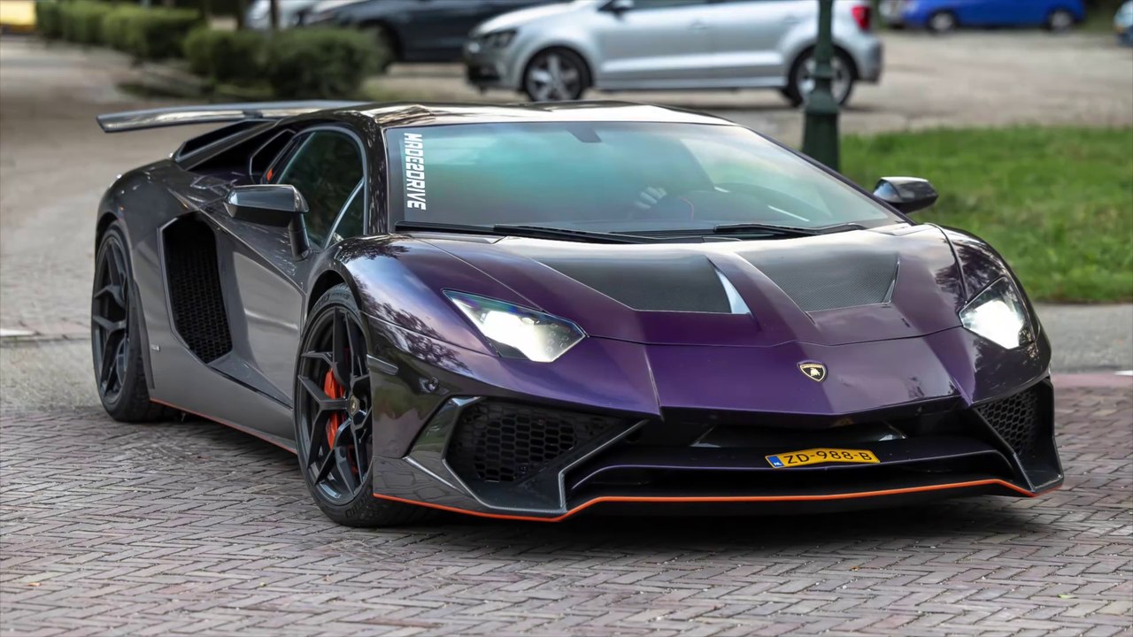 LOUD Lamborghini Aventador with Valvetronic F1 Exhaust - Accelerations & Revs !