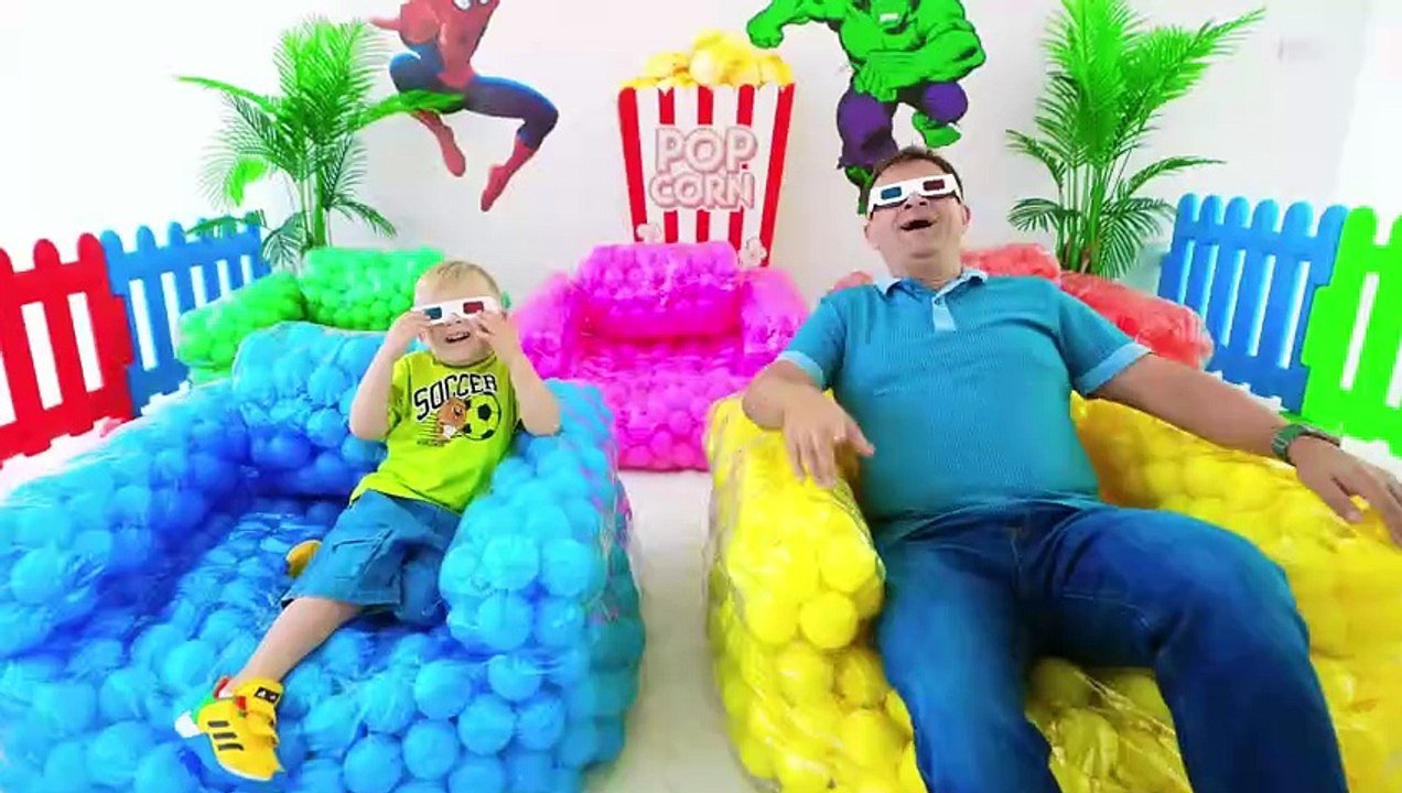 Oliver Learns Cooking Breakfast ｜ Playing Cafe