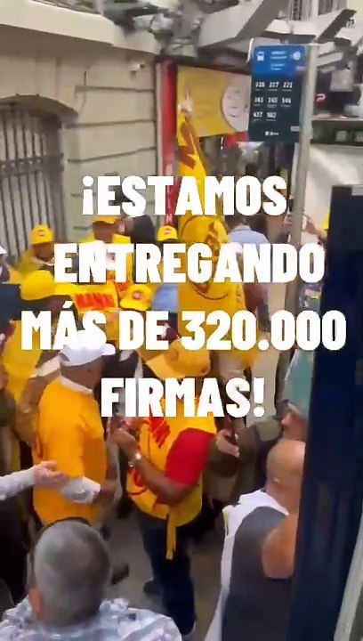 Cabildo Abierto entrega firmas para habilitar el plebiscito de \\\"deuda justa\\\"