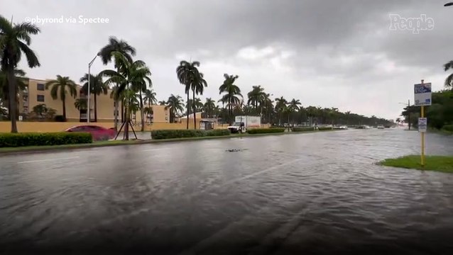 Hurricane Milton 'Rapidly Intensifies' into Category 4 Storm as It Approaches Florida's Gulf Coast