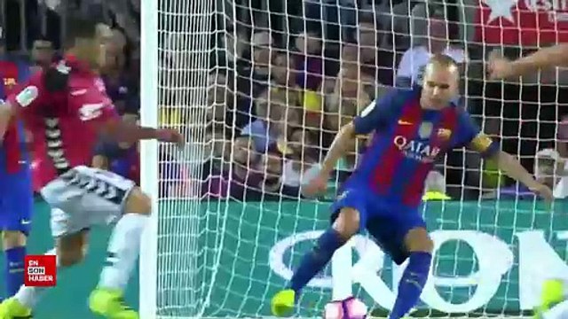 Andres Iniesta, 40 yaşında futbol kariyerine son verdi