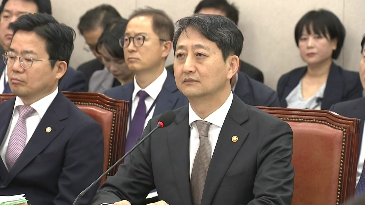 산업위 국감, 여당 "반도체 지원을"...야당 "동해가스개발 부실" / YTN