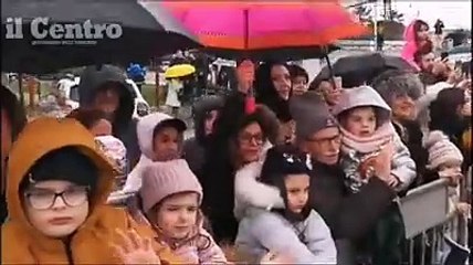 La Befana che arriva dal mare ? sempre un successo