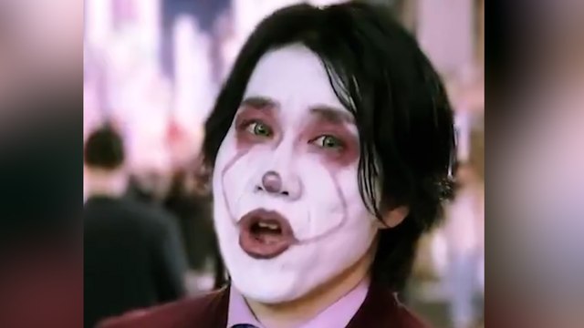 Qui est le « Joker japonais », politique et trublion d'extrême-droite ?