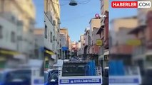 Beyoğlu'nda 3 Katlı Binada Kısmi Çökme: 3 Araç Hasar Gördü