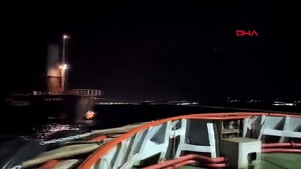 Çanakkale Boğazı'nda arıza yapan yük gemisi sürüklendi