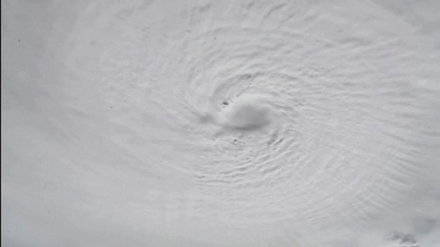 Los 'cazadores de huracanes' vuelan hacia el huracán Milton