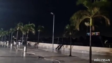 Uragano Milton, piogge e vento forti nella penisola dello Yucatan