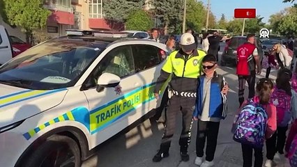 Edirne'de "okul polisi" hem velilere hem öğrencilere güven veriyor