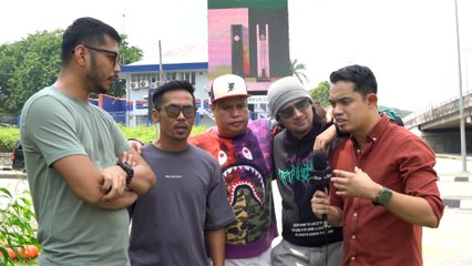 Hebat Dol's Podcast, muka terpampang tepi jalan!