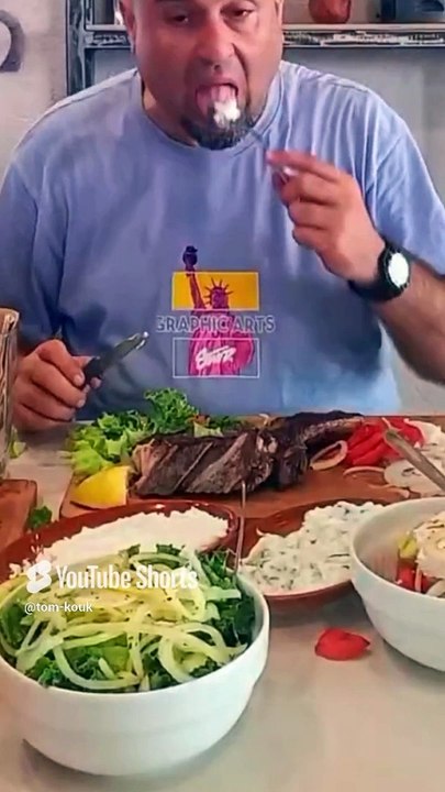 ΣΤΗΝ ΑΓΓΛΙΑ ΤΗΝ ΤΡΩΝΕ ΣΧΕΔΟΝ ΩΜΗ! _ PROMO VIDEO