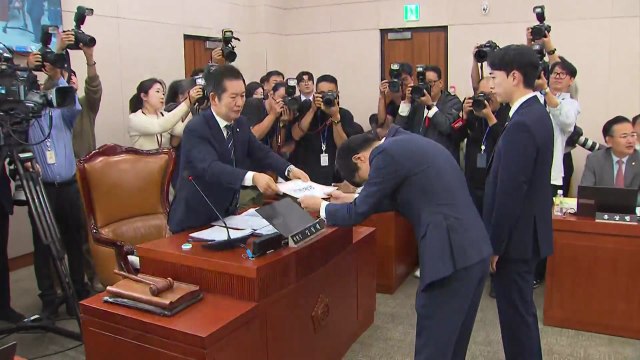 법사위, 김영철 검사 동행명령장 발부...야 단독 의결 / YTN