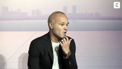 Iniesta : "Ce sont des larmes d'émotion et de fierté, pas de tristesse"