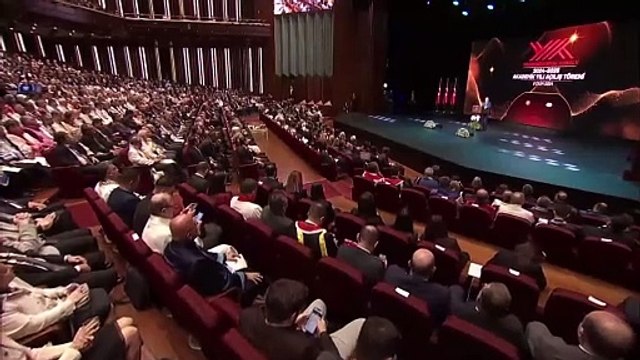 Cumhurbaşkanı Erdoğan Türkiye'nin geçmişindeki gerçeği böyle açıkladı: Üzülerek söylüyorum