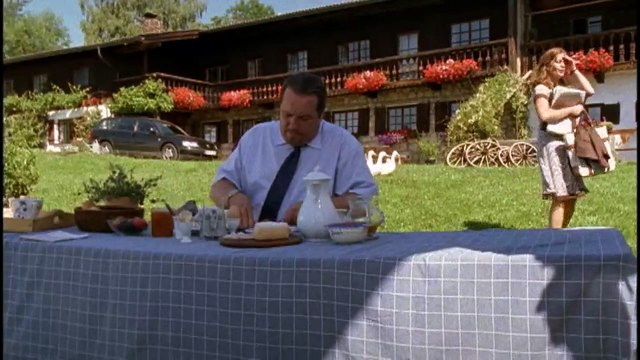 Die Rosenheim-Cops (108) Staffel 7 Folge 12 - Tödliche Beichte