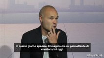 Iniesta dice addio al calcio tra le lacrime