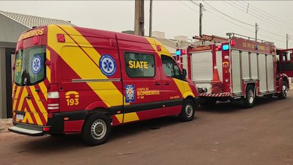 Bombeiros atendem paciente em surto no Bairro Santa Felicidade