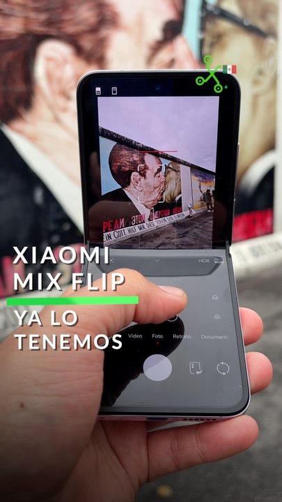 Xiaomi MIX Flip