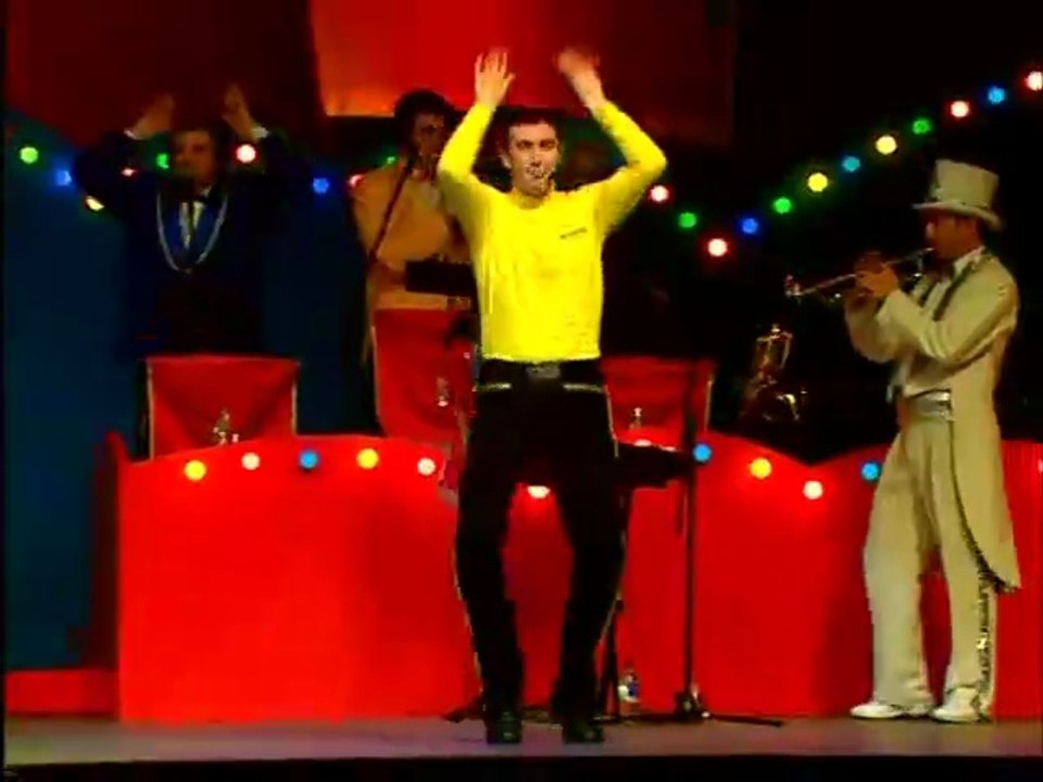 The Wiggles Here Come The Raindeer Live 2005...mp4