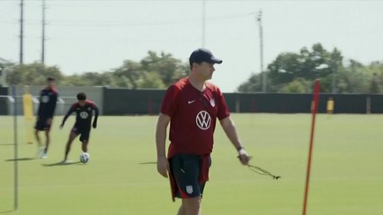 بوتشيتينو يقود تدريبات المنتخب الأميركي للمرة الأولى