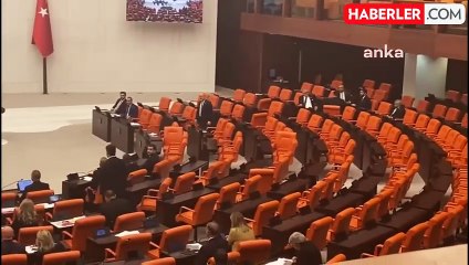 TBMM'de Kadın Cinayetlerine Dikkat Çekmek İçin Bir Dakikalık Sessizlik Eylemi