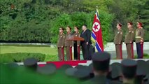 Estimado camarada Kim Jong Un visita Academia da Defesa Nacional Kim Jong Un, que celebra seu 60º aniversário de fundação