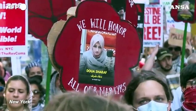 7 ottobre, manifestazioni pro-Palestina a New York e Berlino