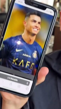 „Gib mir den CR 7“ #barber #friseur #cr7 #ronaldo #skinfade #midfade #naturalhair #haircut #fade #