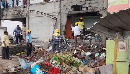 VIDEO: तिरुपुर में अवैध रूप से बना रहे थे पटाखा, विस्फोट में तीन लोगों की मौत, 10 घायल