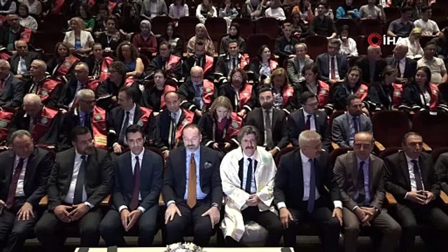 BUÜ’de yeni dönemin ilk dersini TRT Genel Müdürü verdi