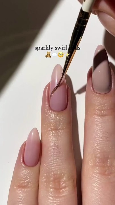 How to do Nail Art