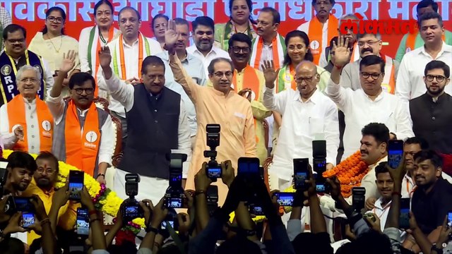 एक यादी, दहा उमेदवार... प्रकाश आंबेडकरांनी डाव टाकला