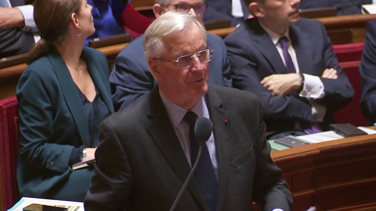 Communes : « Il n’y aura plus de transfert obligatoire de compétences en 2026 » annonce M. Barnier