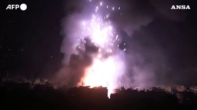 Libano, altri 4 raid israeliani sulla periferia sud di Beirut