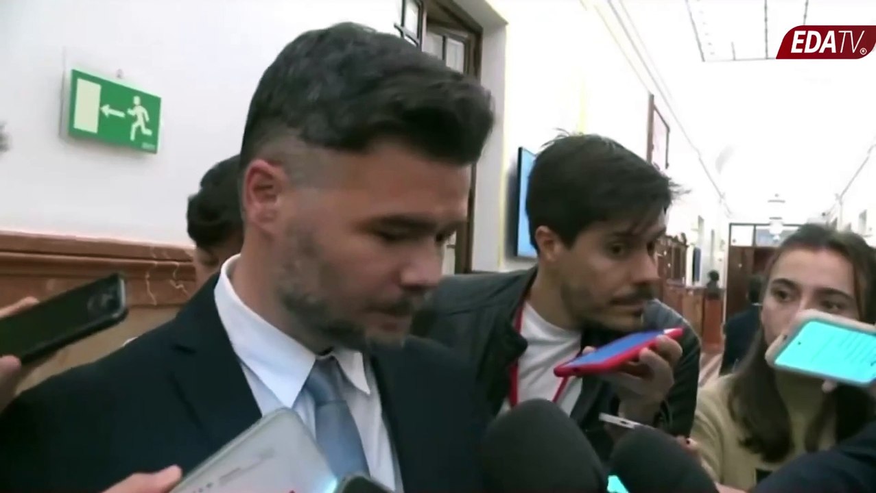 EDATV pilla al Dircom del PSOE riendo cuando preguntan por las víctimas de ETA
