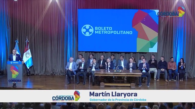 Llaryora presentó el Boleto Educativo y apoyó el Financiamiento Universitario: De la crisis se sale con más educación
