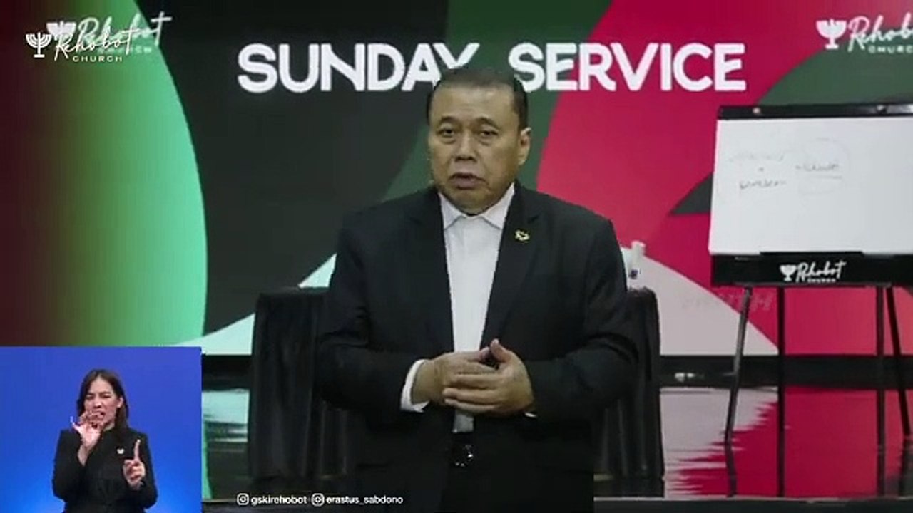 Membangun Realitas