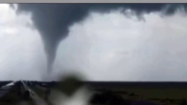 Tornados atingem Flórida antes de chegada do furacão Milton