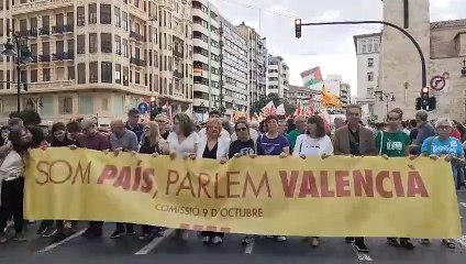 Capçalera manifestació Nou d'Octubre