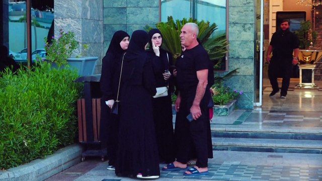 لبنانيون يفرّون من الحرب إلى كربلاء في العراق